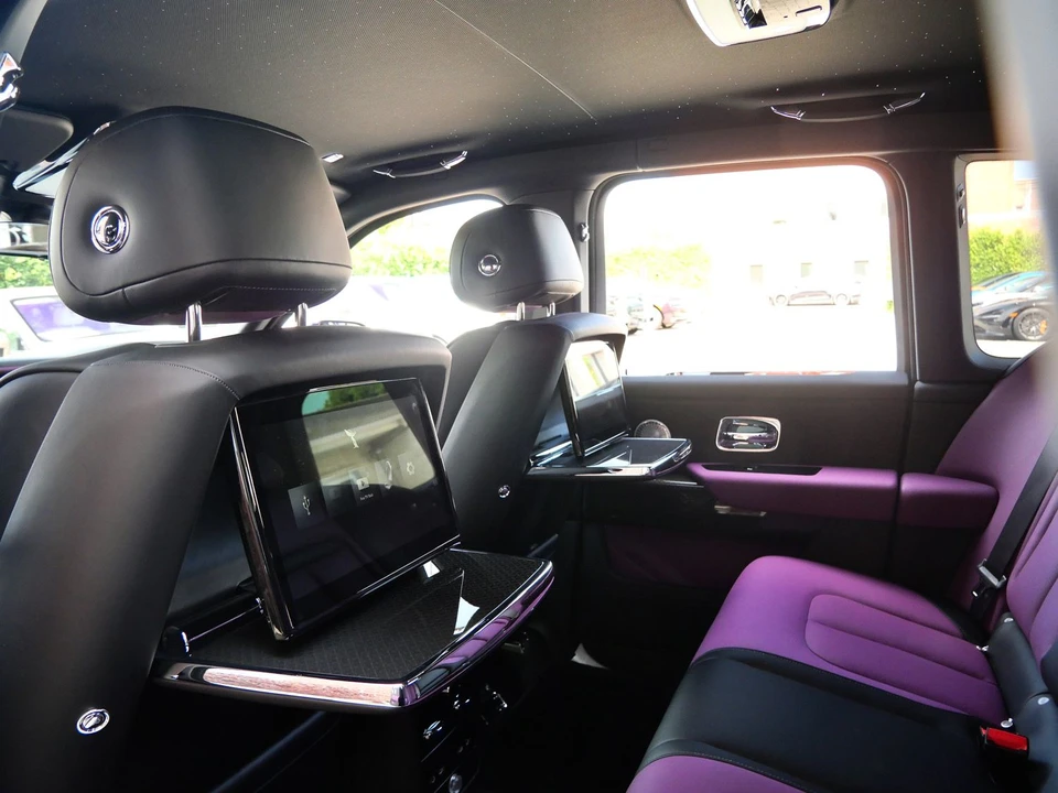 2027 Rolls-Royce Cullinan Black Badge - Image 28 of 31