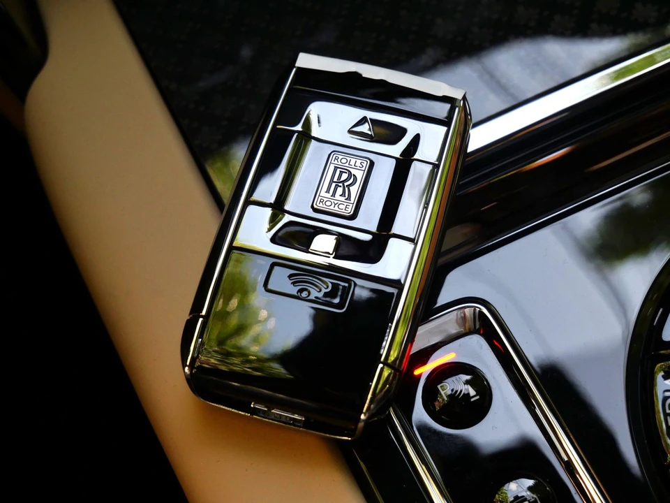 2027 Rolls-Royce Cullinan Black Badge - Image 31 of 31