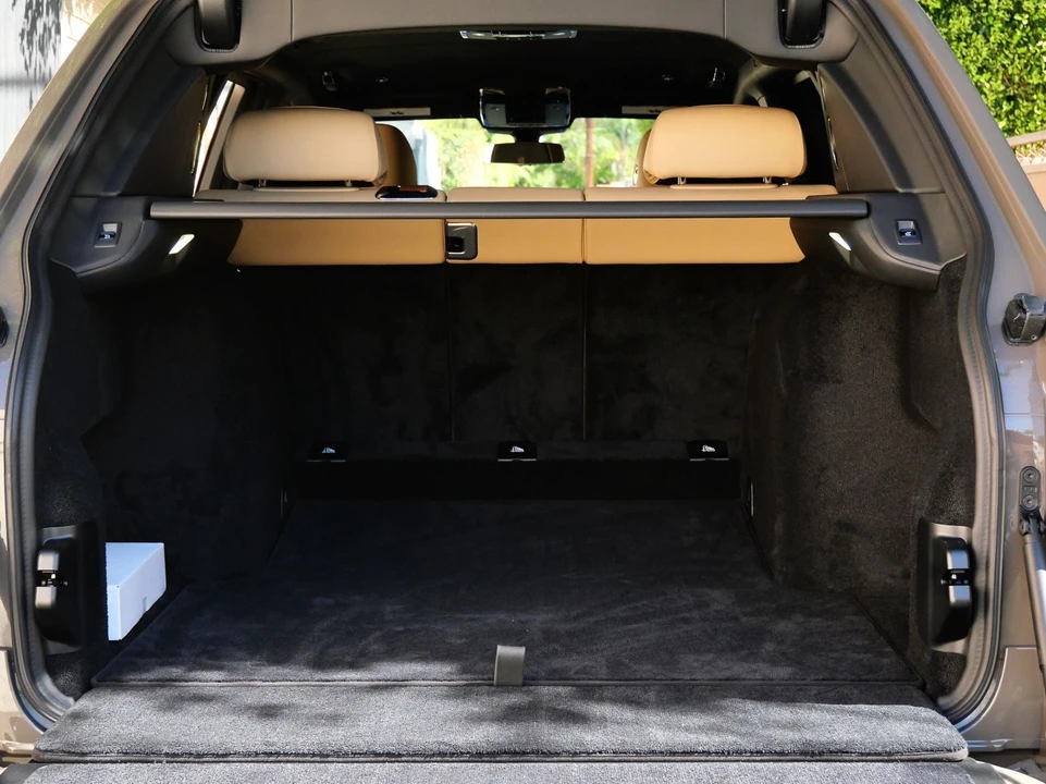 2027 Rolls-Royce Cullinan Black Badge - Image 28 of 31