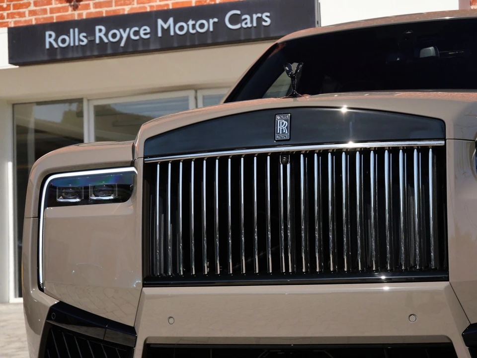 2027 Rolls-Royce Cullinan Black Badge - Image 7 of 31