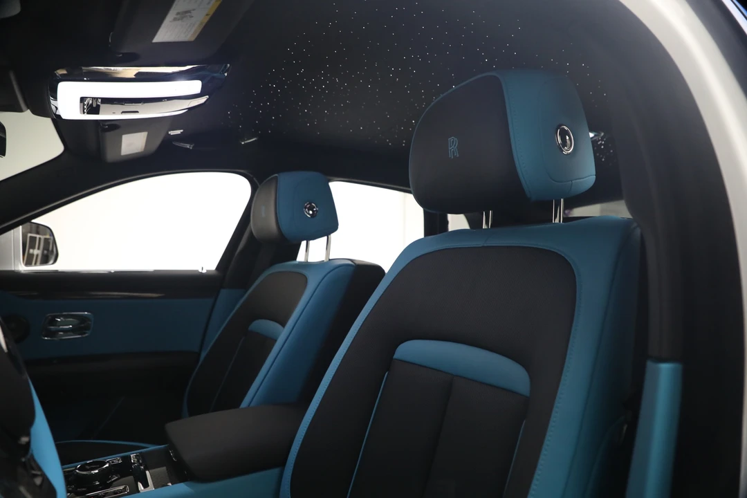 2027 Rolls-Royce Ghost Black Badge 2nd Gen - Image 19 of 31