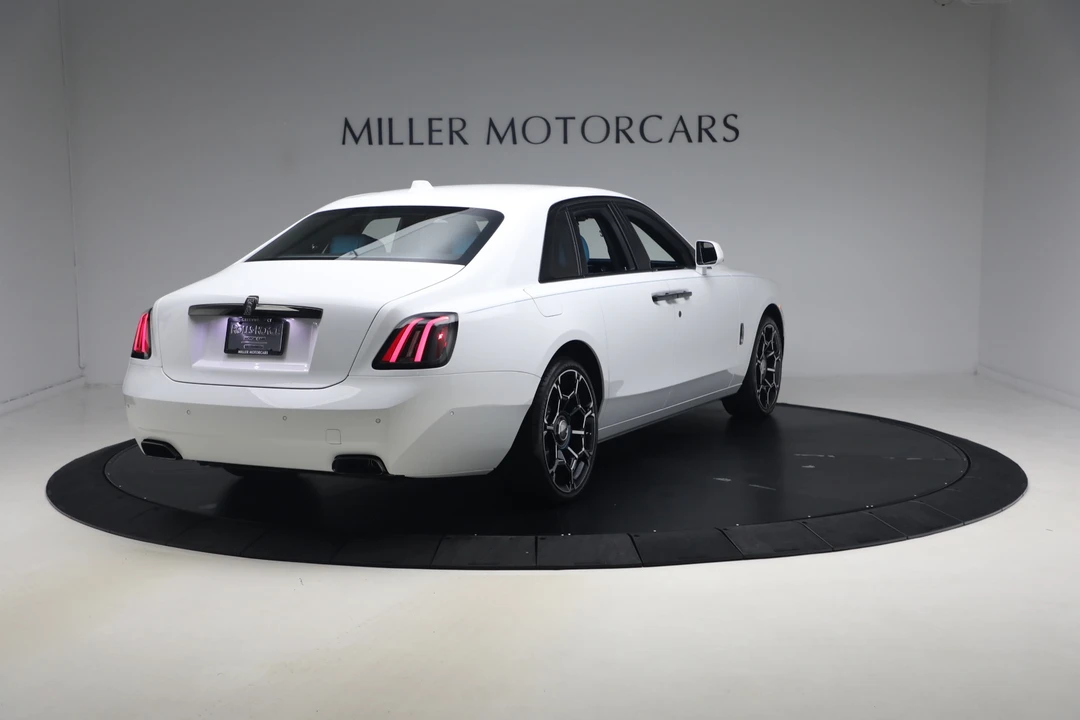 2027 Rolls-Royce Ghost Black Badge 2nd Gen - Image 3 of 31