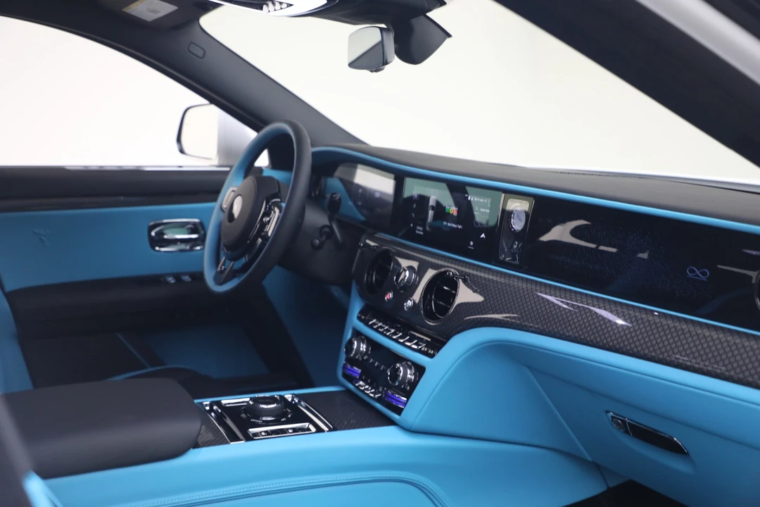 2027 Rolls-Royce Ghost Black Badge 2nd Gen - Image 20 of 31