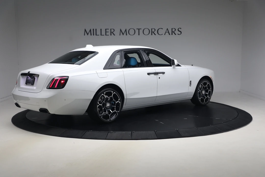2027 Rolls-Royce Ghost Black Badge 2nd Gen - Image 8 of 31