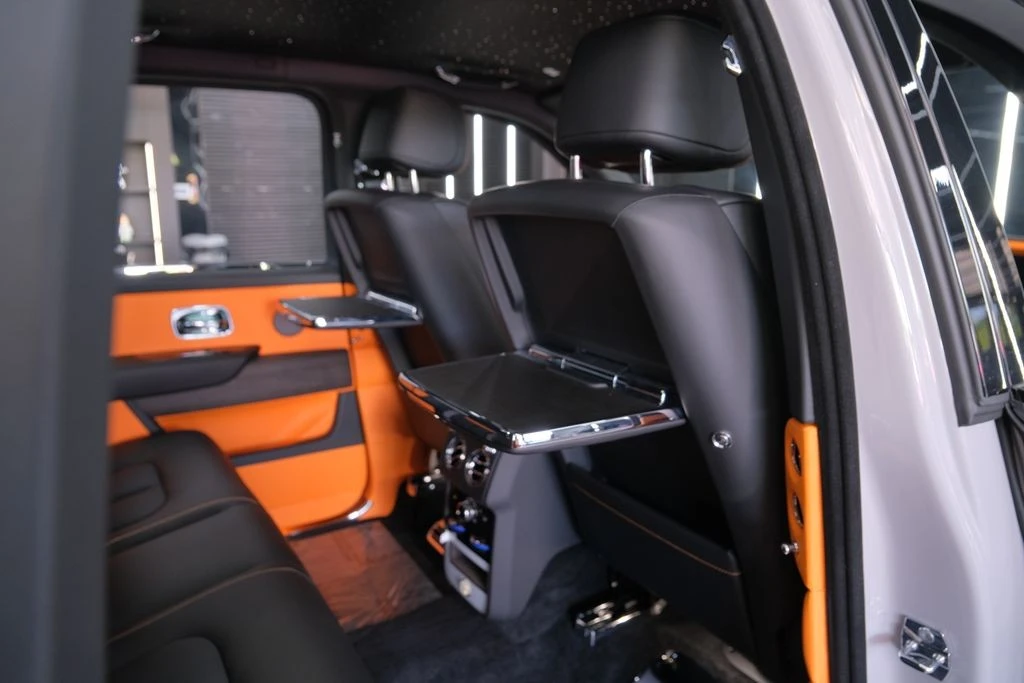 2027 Rolls-Royce Cullinan - Image 14 of 31