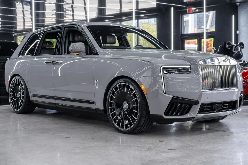 2027 Rolls-Royce Cullinan - Image 2 of 31