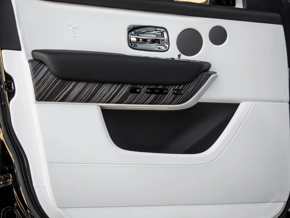 2027 Rolls-Royce Cullinan - Image 23 of 31