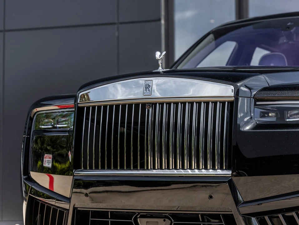 2027 Rolls-Royce Cullinan - Image 19 of 31