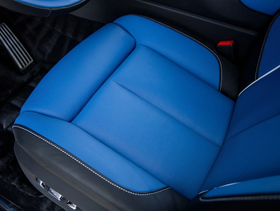 2027 Rolls-Royce Cullinan - Image 26 of 31
