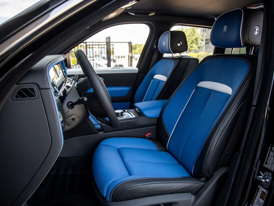 2027 Rolls-Royce Cullinan - Image 28 of 31