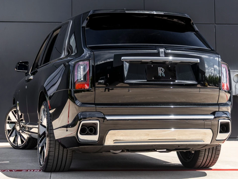 2027 Rolls-Royce Cullinan - Image 9 of 31