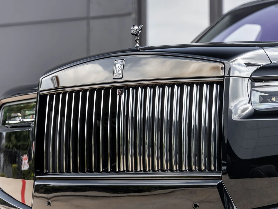 2027 Rolls-Royce Cullinan Black Badge - Image 16 of 31