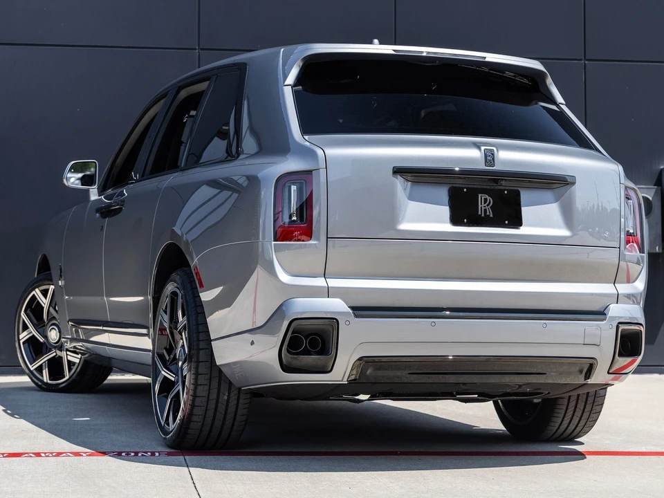 2027 Rolls-Royce Cullinan Black Badge - Image 9 of 31