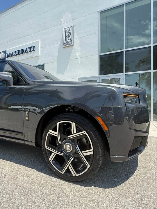 2027 Rolls-Royce Cullinan Black Badge - Image 5 of 15