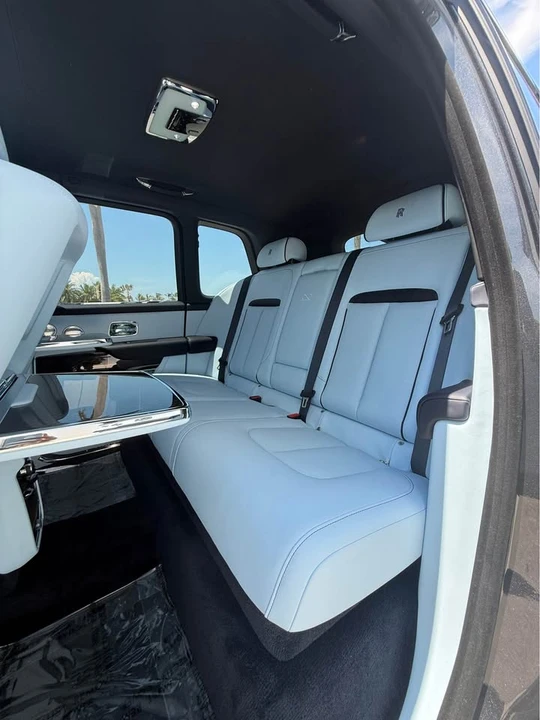 2027 Rolls-Royce Cullinan Black Badge - Image 7 of 15