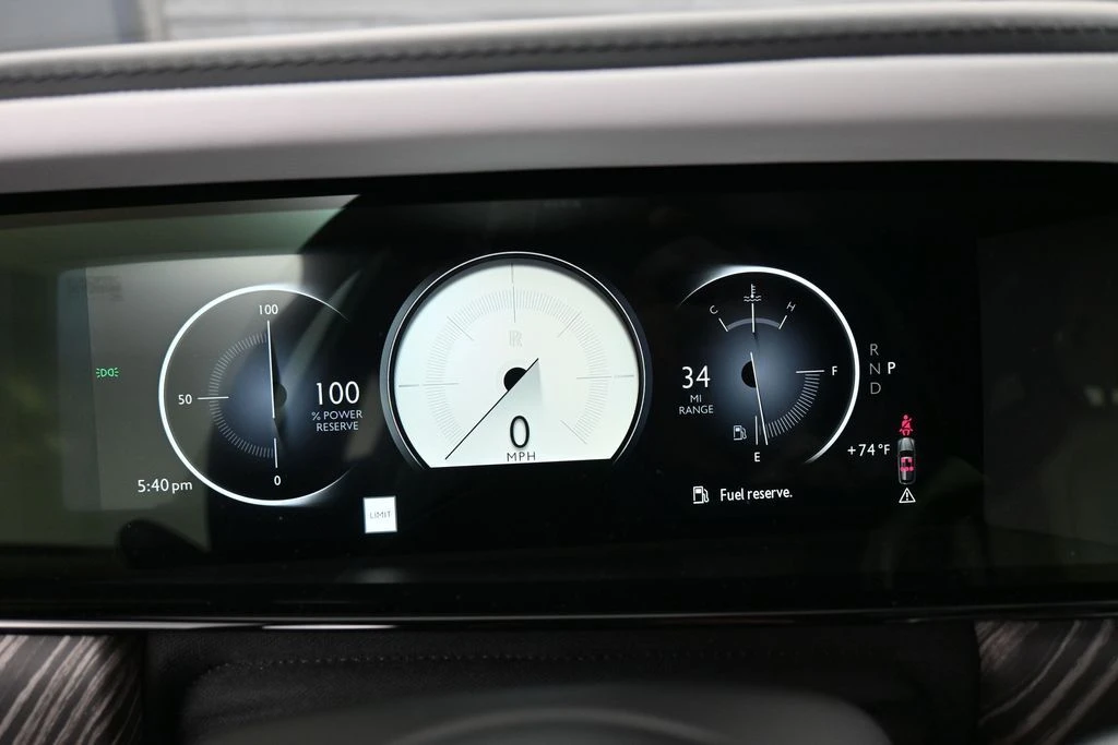 2027 Rolls-Royce Cullinan - Image 18 of 31