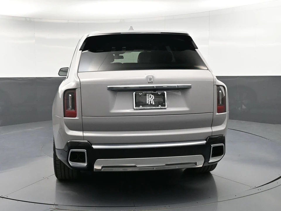 2027 Rolls-Royce Cullinan - Image 7 of 31
