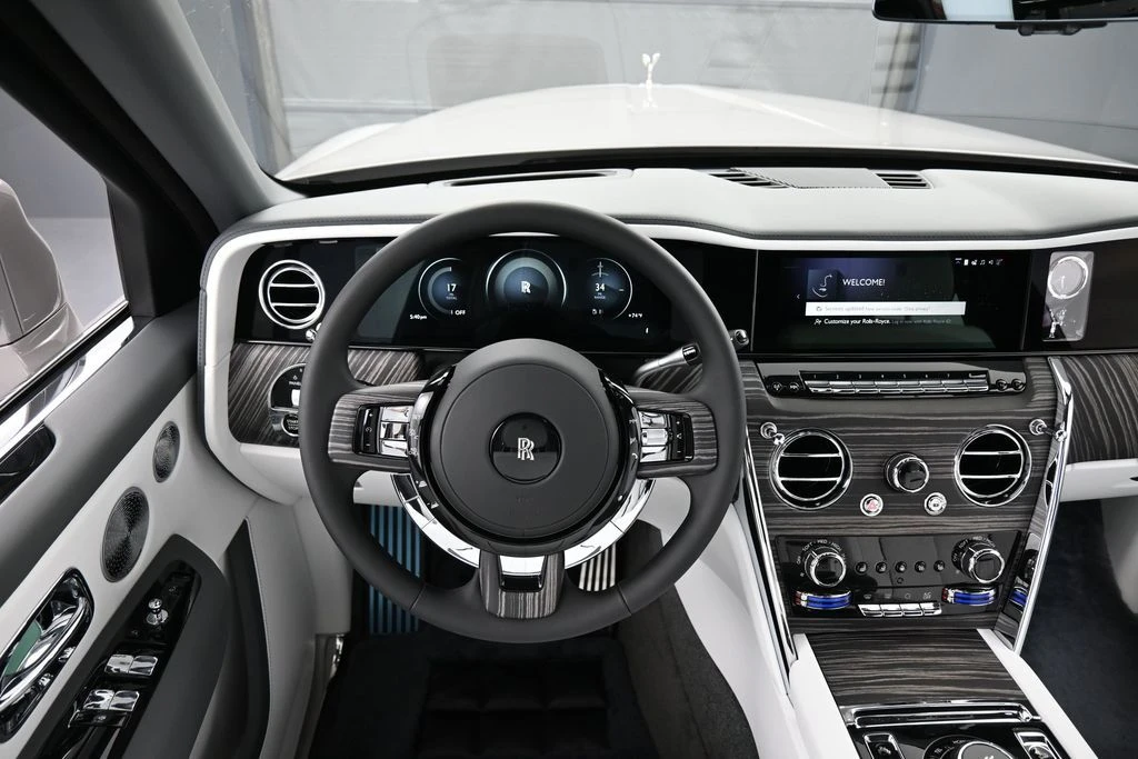 2027 Rolls-Royce Cullinan - Image 17 of 31