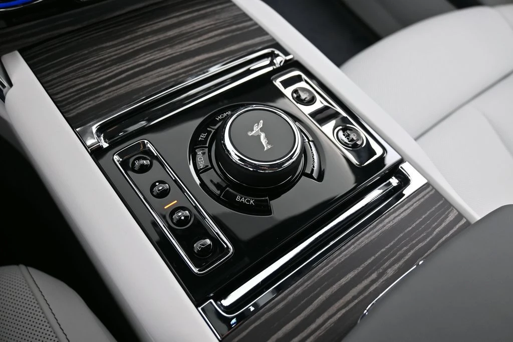 2027 Rolls-Royce Cullinan - Image 22 of 31