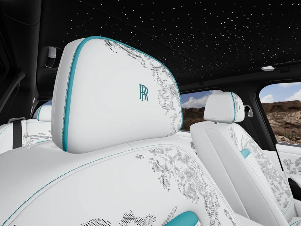 2027 Rolls-Royce Cullinan - Image 7 of 16