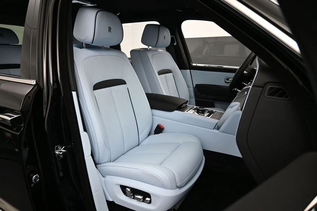 2027 Rolls-Royce Cullinan - Image 31 of 31