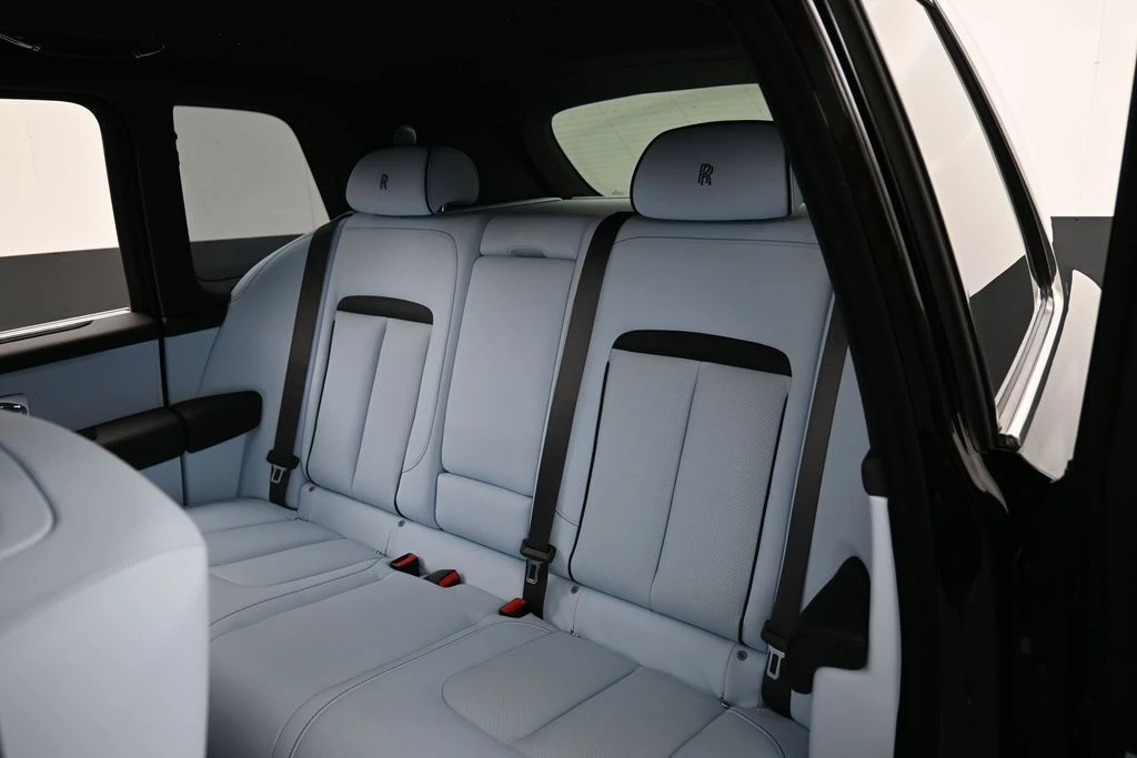 2027 Rolls-Royce Cullinan - Image 24 of 31