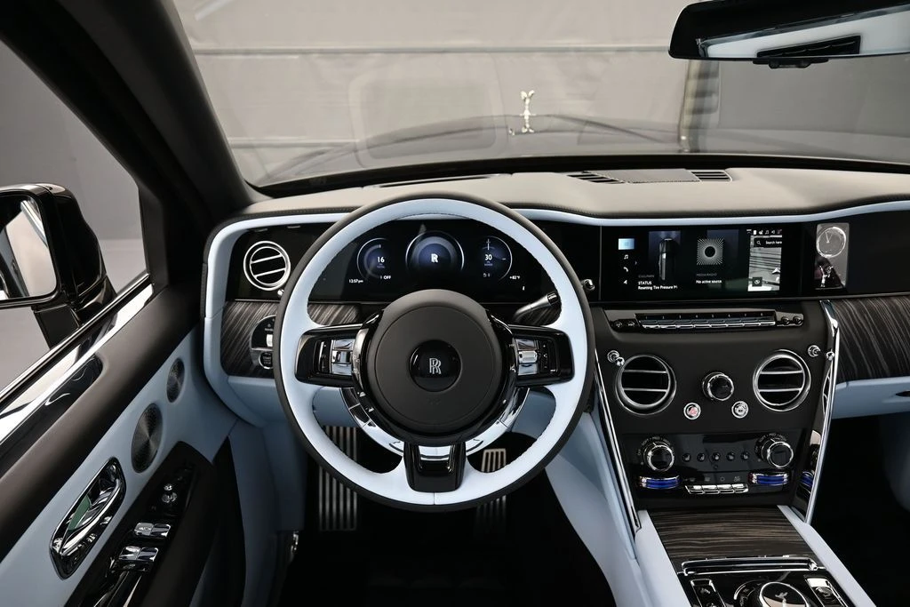 2027 Rolls-Royce Cullinan - Image 17 of 31