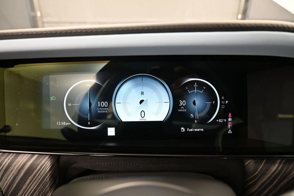 2027 Rolls-Royce Cullinan - Image 18 of 31