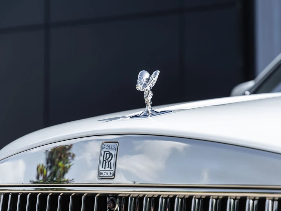 2027 Rolls-Royce Cullinan - Image 18 of 31