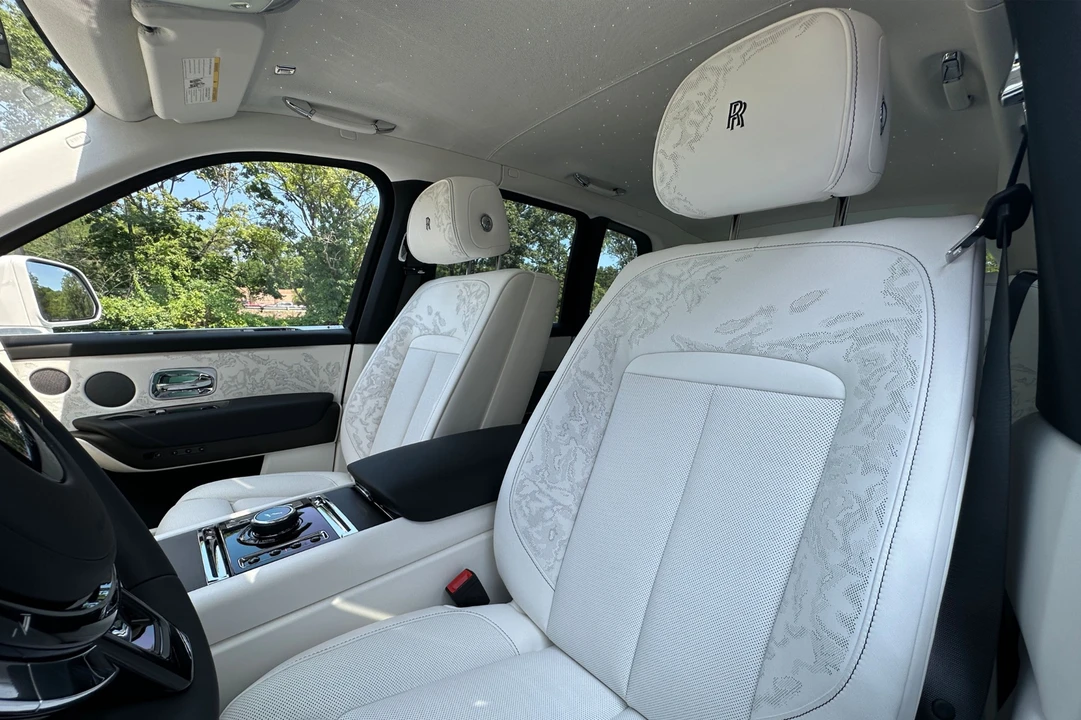 2027 Rolls-Royce Cullinan - Image 9 of 24