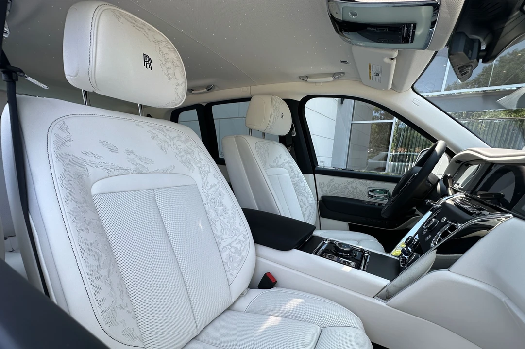 2027 Rolls-Royce Cullinan - Image 13 of 24