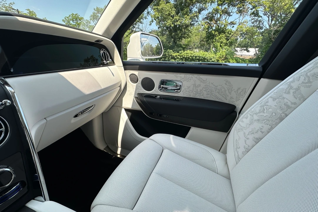 2027 Rolls-Royce Cullinan - Image 12 of 24