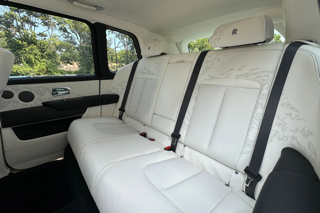 2027 Rolls-Royce Cullinan - Image 17 of 24