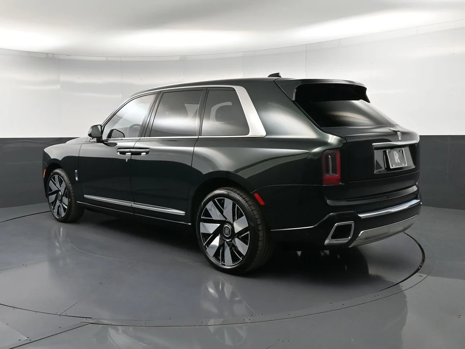 2027 Rolls-Royce Cullinan - Image 3 of 31