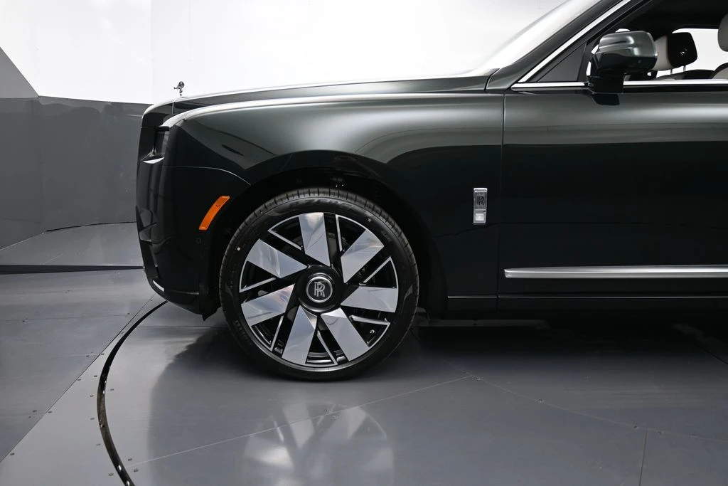 2027 Rolls-Royce Cullinan - Image 12 of 31