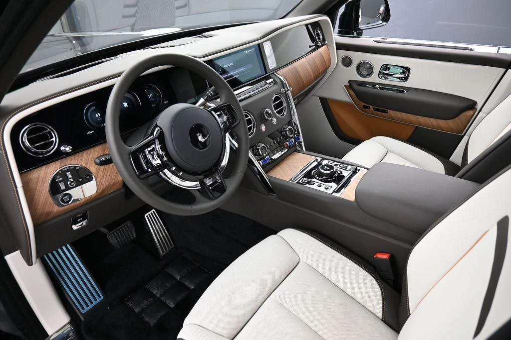 2027 Rolls-Royce Cullinan - Image 4 of 31