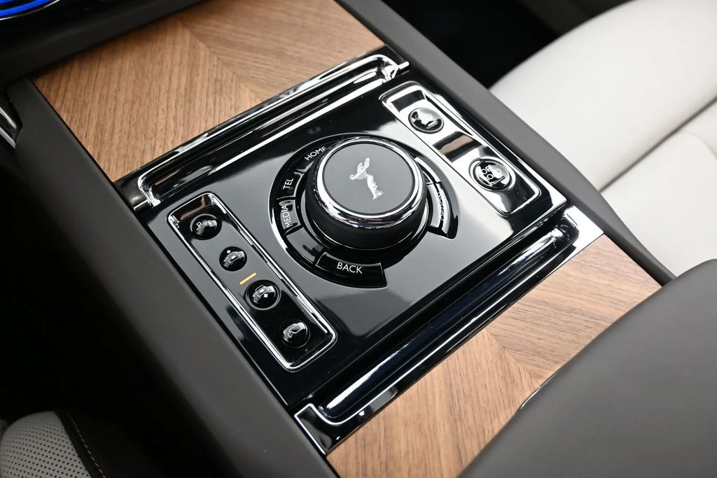 2027 Rolls-Royce Cullinan - Image 22 of 31