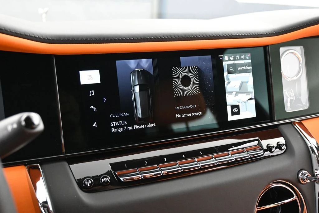 2027 Rolls-Royce Cullinan - Image 20 of 31
