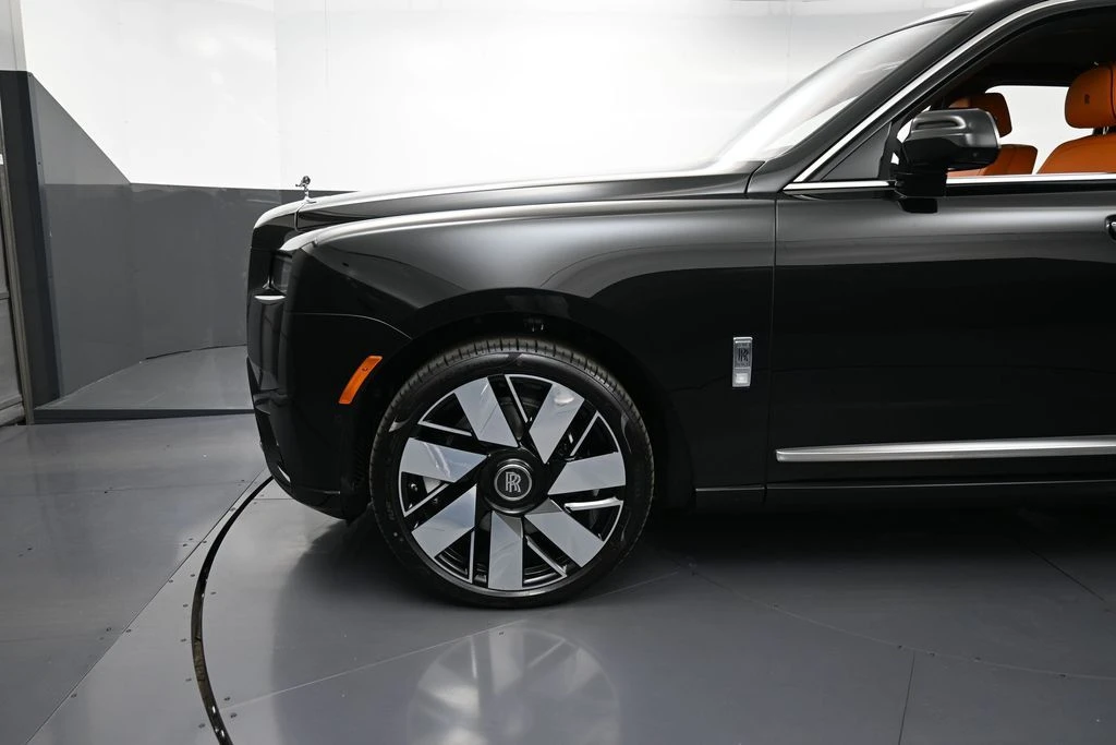 2027 Rolls-Royce Cullinan - Image 12 of 31