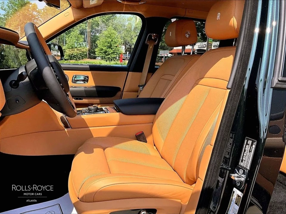 2027 Rolls-Royce Cullinan - Image 9 of 16