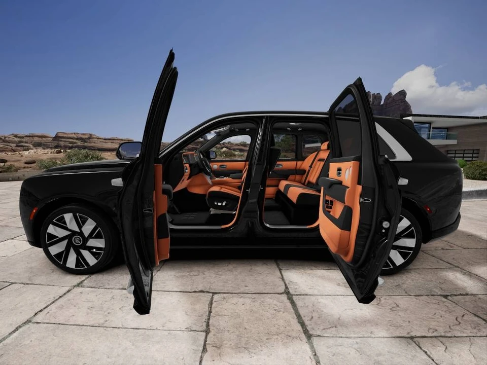 2027 Rolls-Royce Cullinan - Image 15 of 15