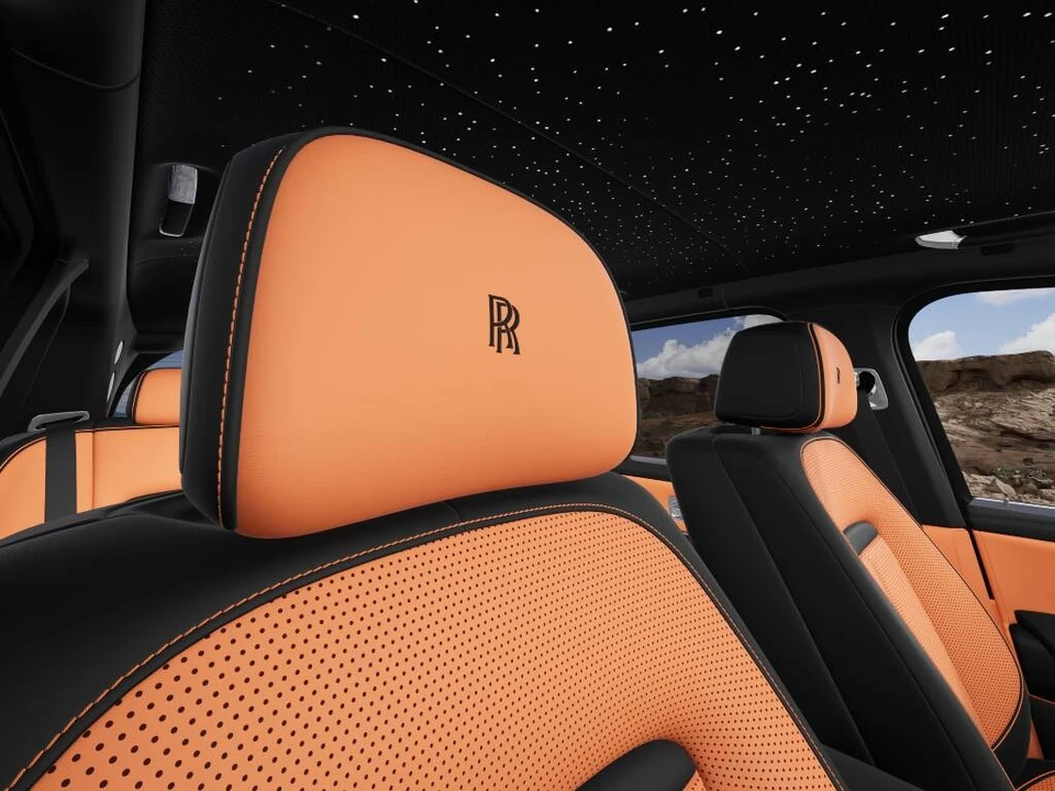 2027 Rolls-Royce Cullinan - Image 7 of 15