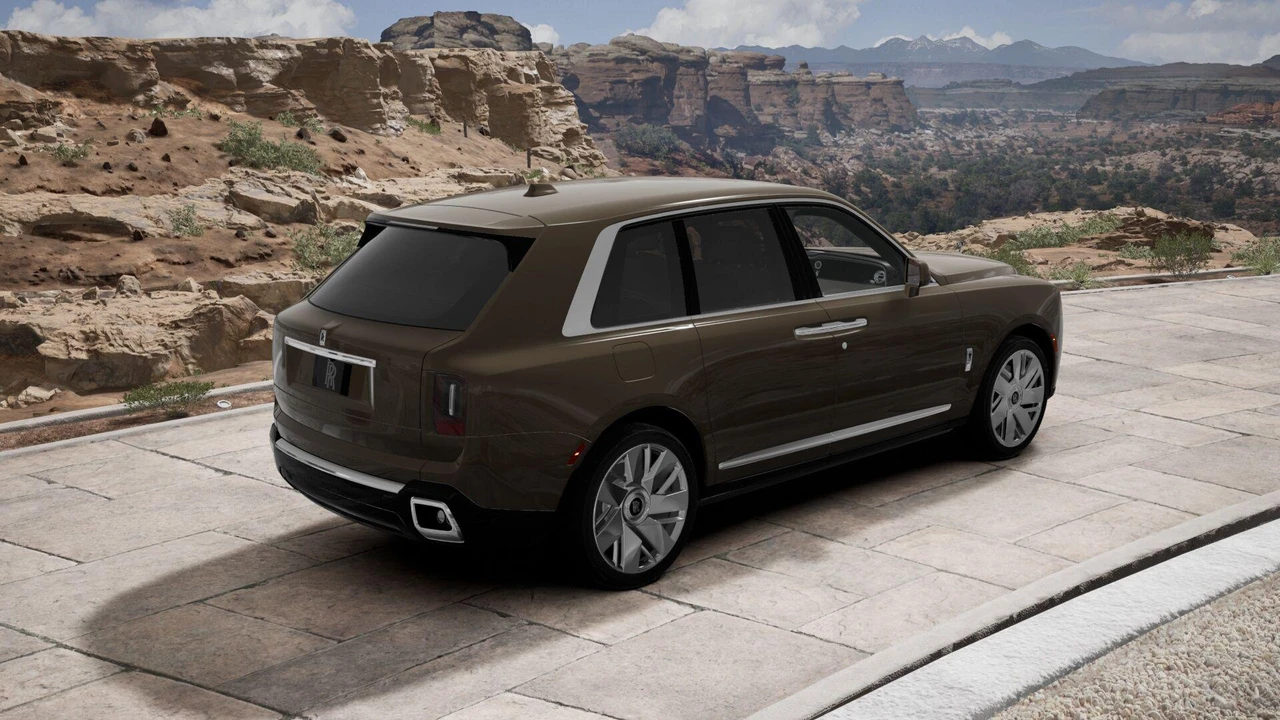 2027 Rolls-Royce Cullinan - Image 5 of 9