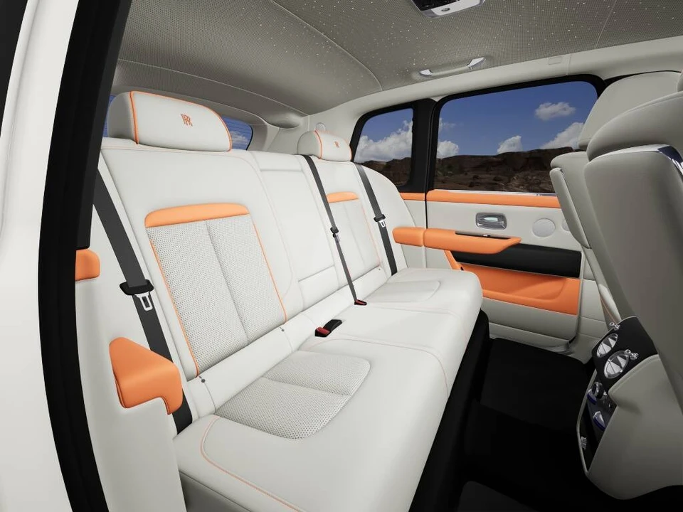 2027 Rolls-Royce Cullinan - Image 7 of 15