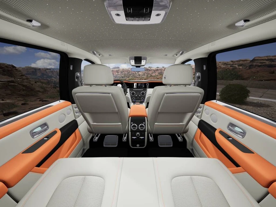 2027 Rolls-Royce Cullinan - Image 11 of 15
