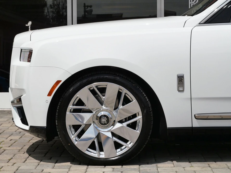 2027 Rolls-Royce Cullinan - Image 12 of 31