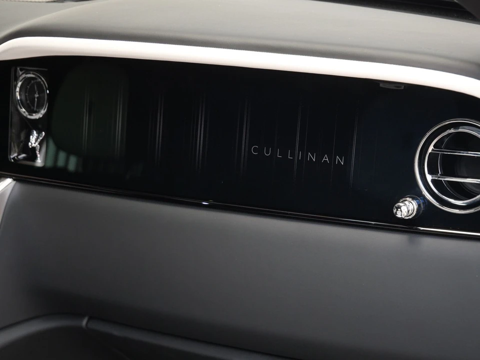 2027 Rolls-Royce Cullinan - Image 29 of 31