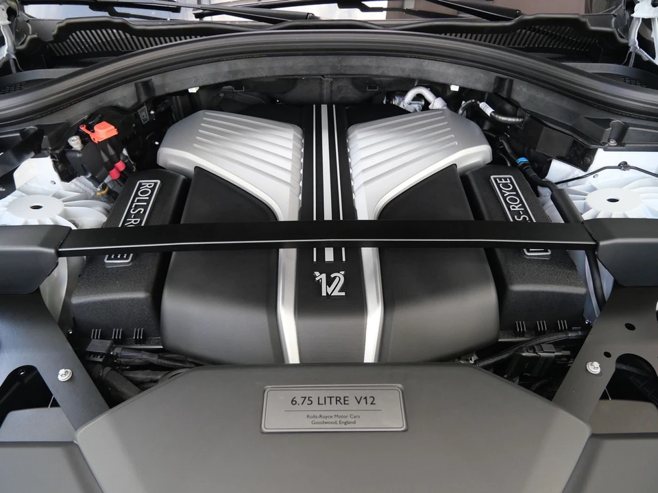 2027 Rolls-Royce Cullinan - Image 31 of 31