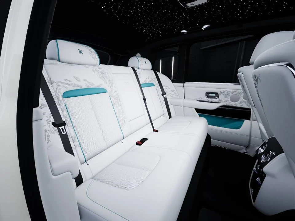 2027 Rolls-Royce Cullinan - Image 10 of 14