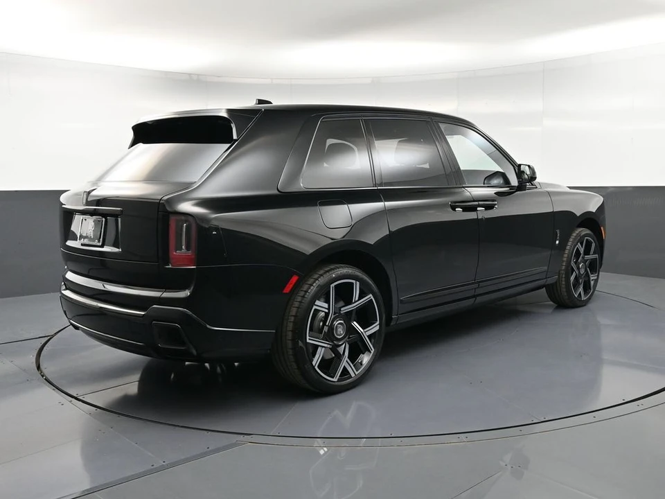 2027 Rolls-Royce Cullinan - Image 8 of 31